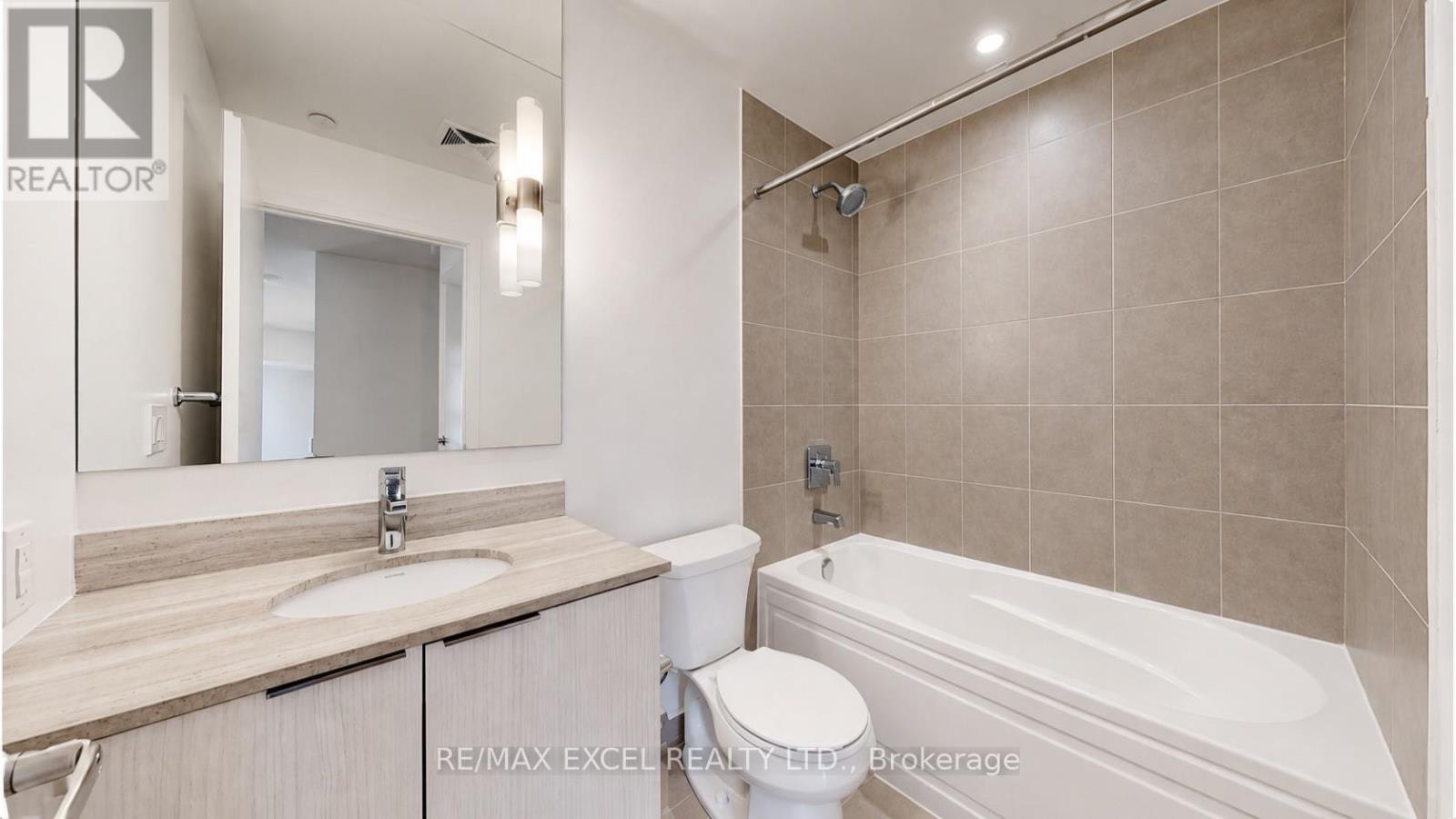 328-955 Bay Street, Toronto, ON, M5S 0C6 - 4