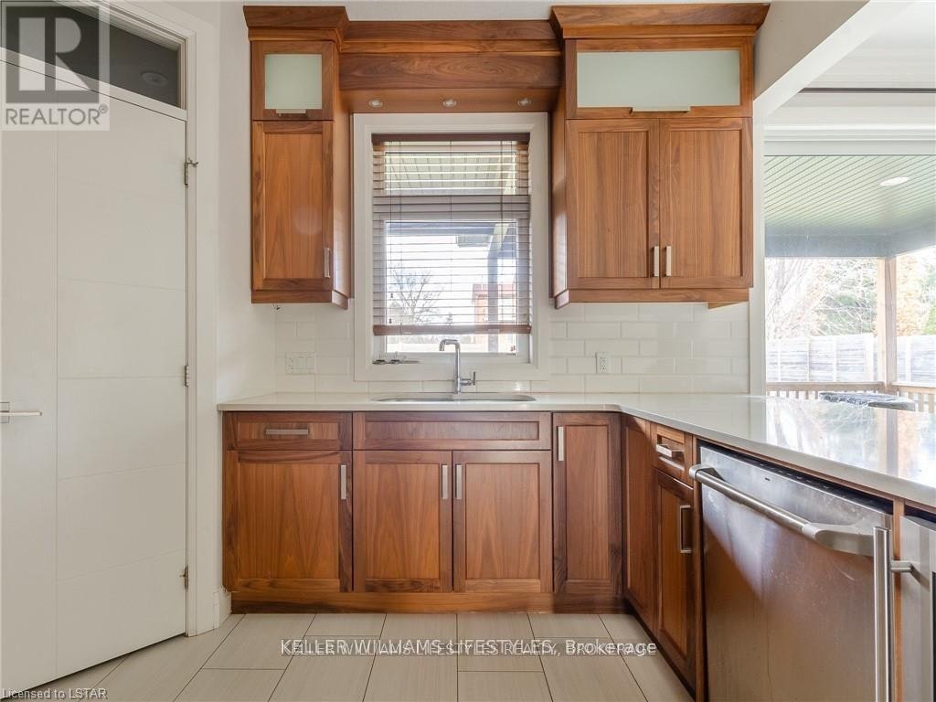 756 Hickorystick, London, ON, N6G 0M9 - 12