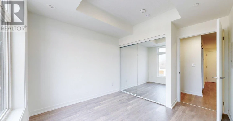611-135 Canon Jackson Drive, Toronto, ON, M6M 0C3 - 10