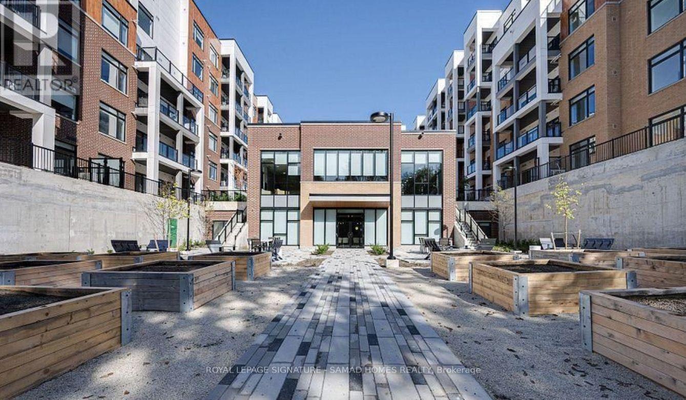 611-135 Canon Jackson Drive, Toronto, ON, M6M 0C3 - 18