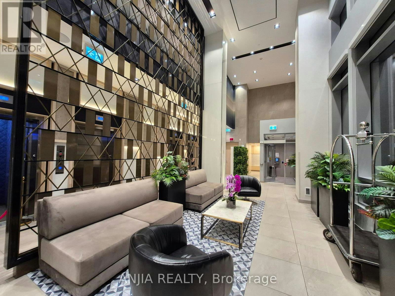 206-77 Mutual Street, Toronto, ON, M5B 0E5 - 7