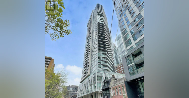 206-77 Mutual Street, Toronto, ON, M5B 0E5