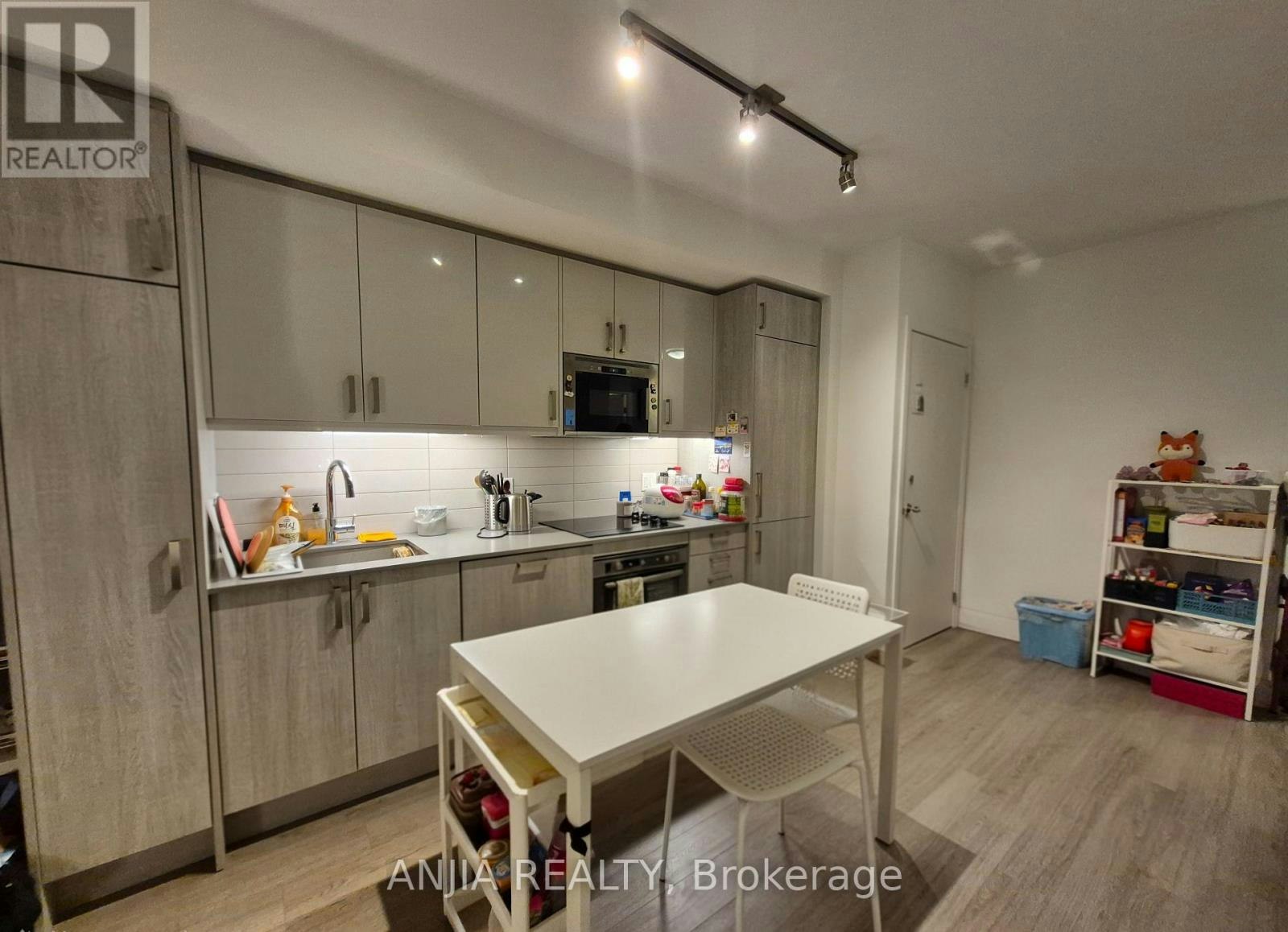 206-77 Mutual Street, Toronto, ON, M5B 0E5 - 11