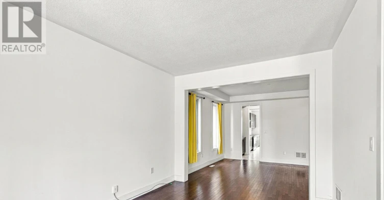 17 Micklefield Avenue, Whitby, ON, L1P 0C2 - 4