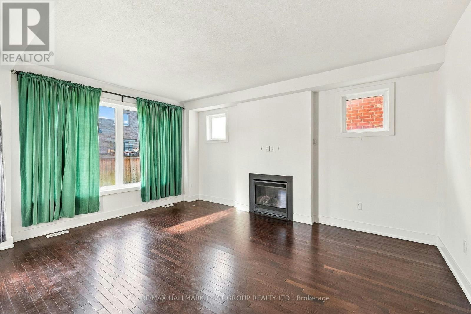 17 Micklefield Avenue, Whitby, ON, L1P 0C2 - 9