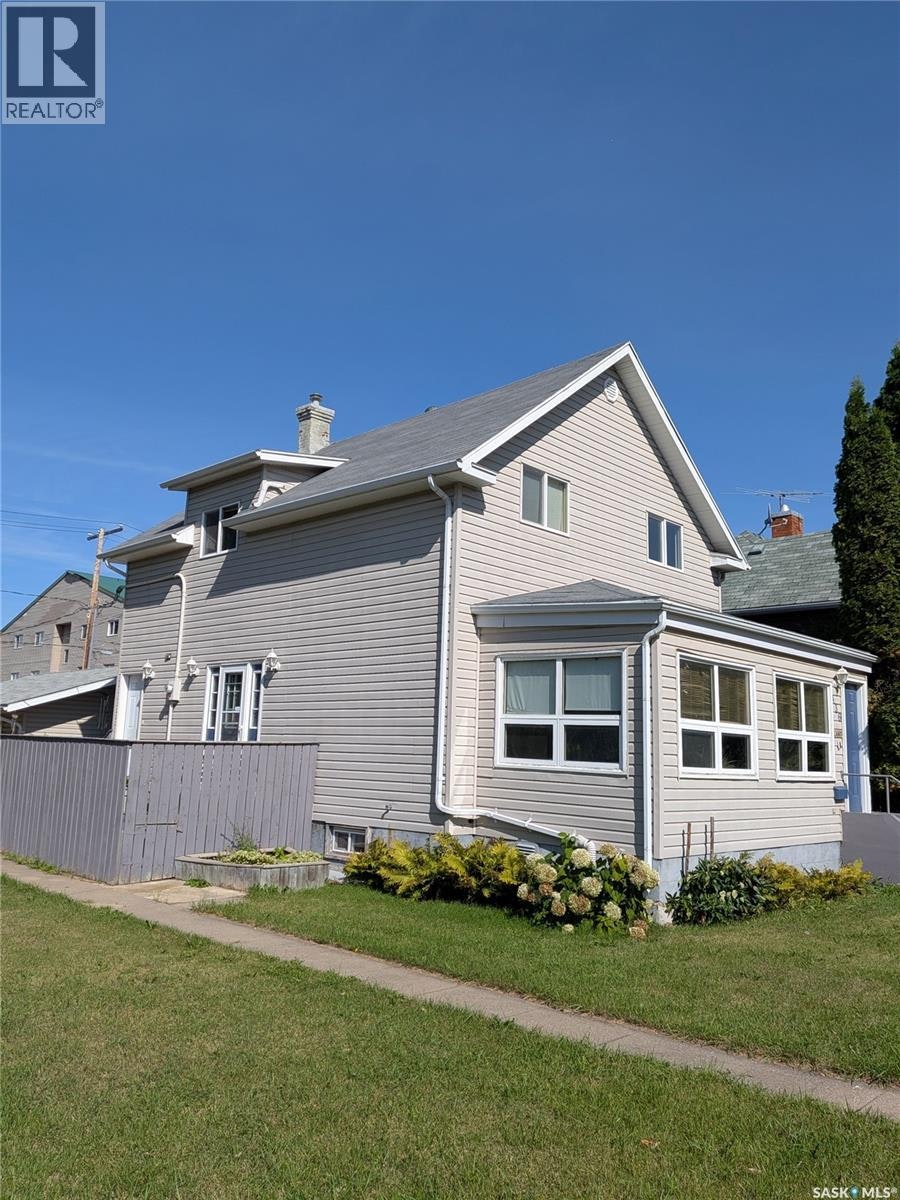 436 12th Street W, Prince Albert, SK, S6V 3B8