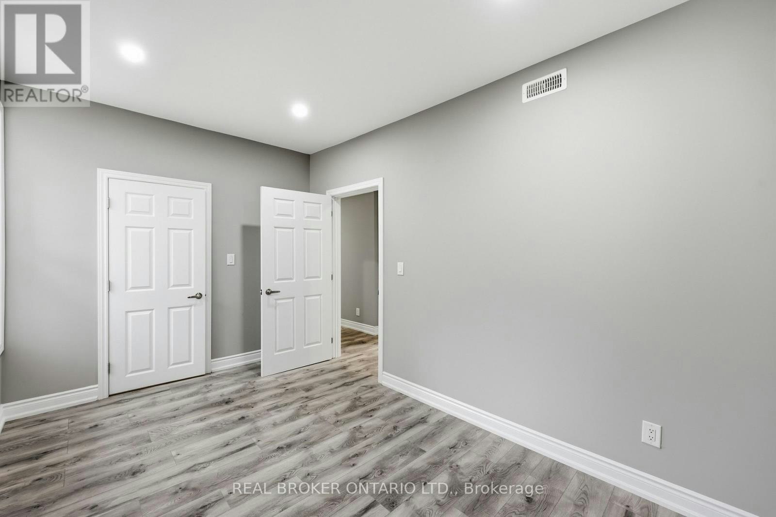 98 Duke Street, Hamilton, ON, L8P 1X5 - 21