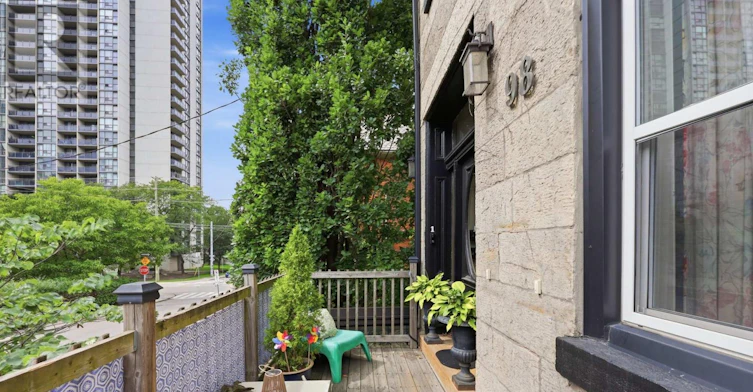 98 Duke Street, Hamilton, ON, L8P 1X5 - 3