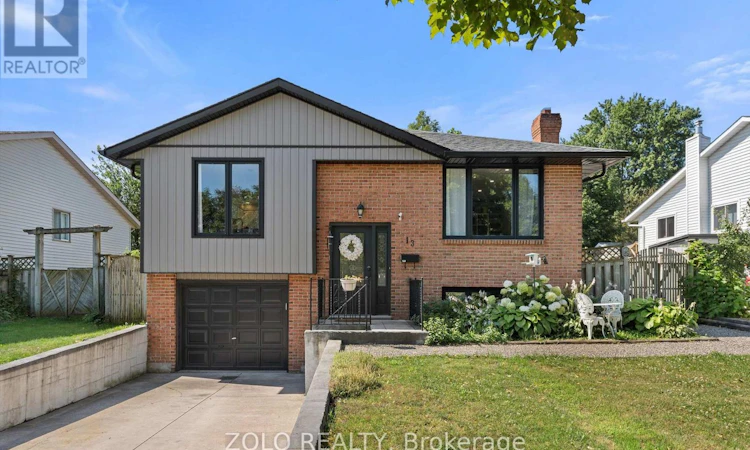 13 Cowan Drive