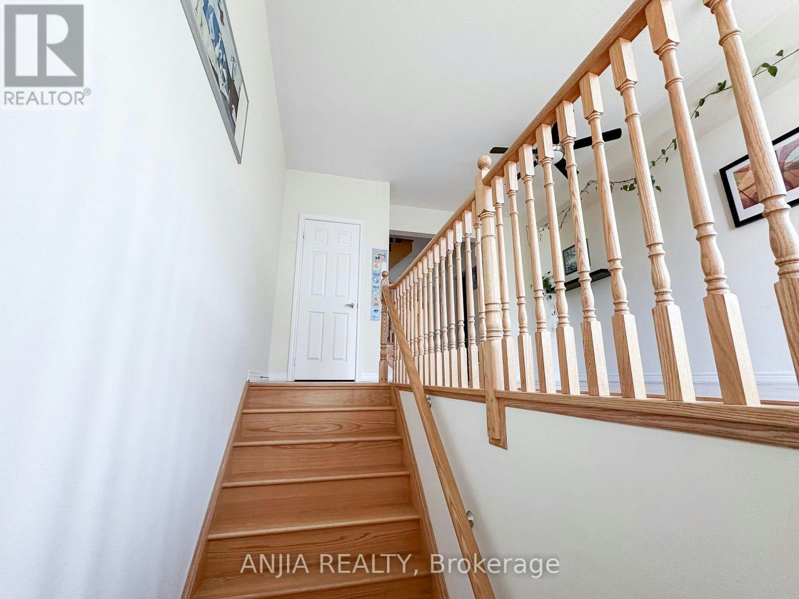16 Weidman Lane, Markham, ON, L6E 0T1 - 4