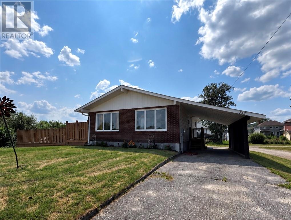 145 Dufferin Street, Chapleau, ON, P0M 1K0