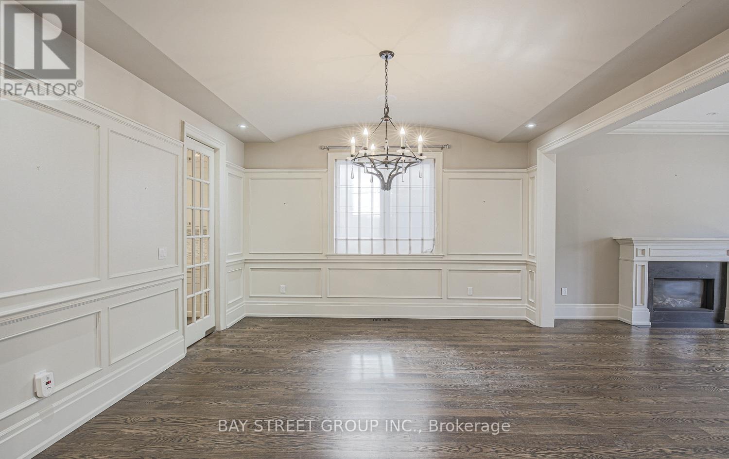 500 Deloraine Avenue, Toronto, ON, M5M 2B8 - 43