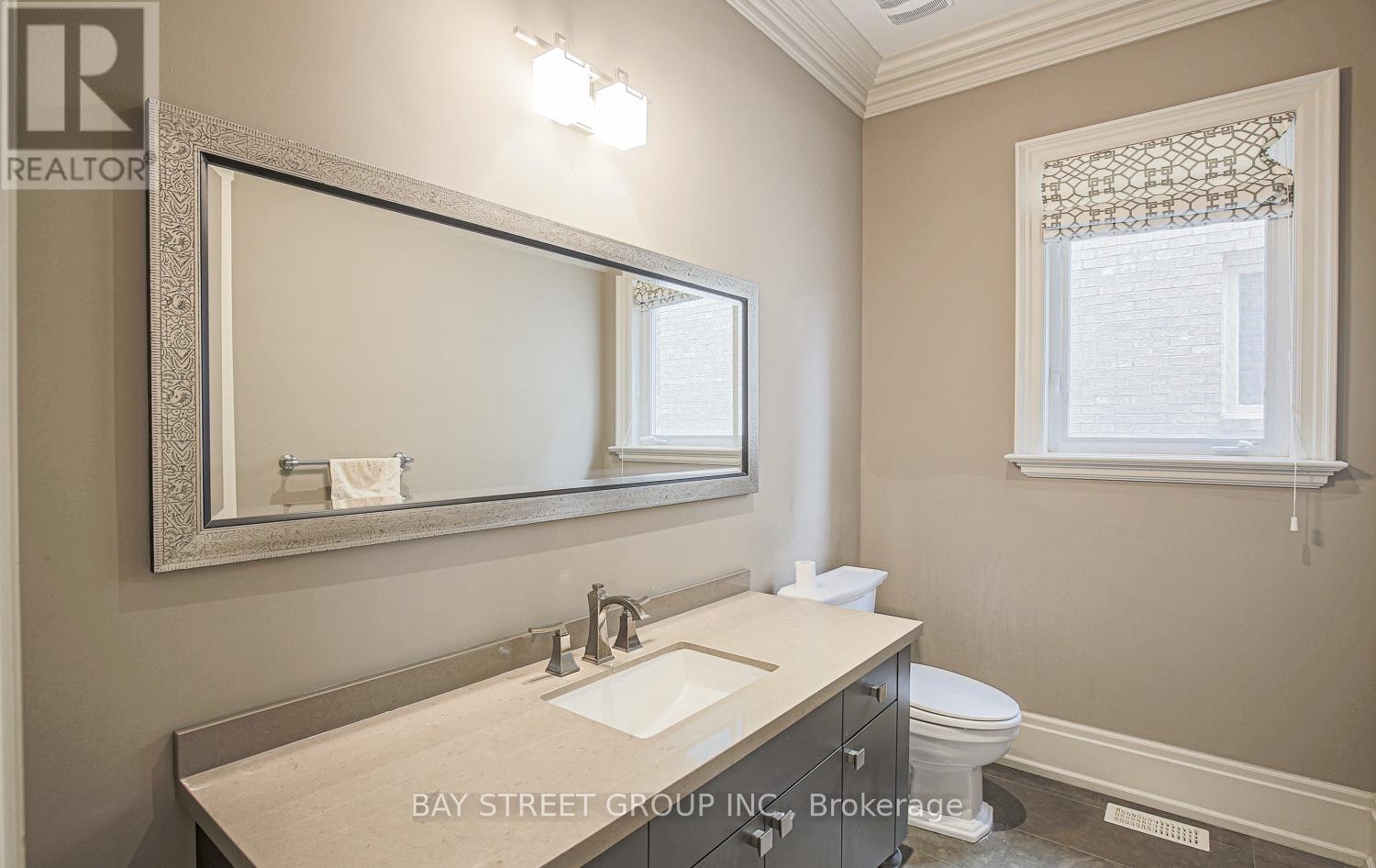 500 Deloraine Avenue, Toronto, ON, M5M 2B8 - 16