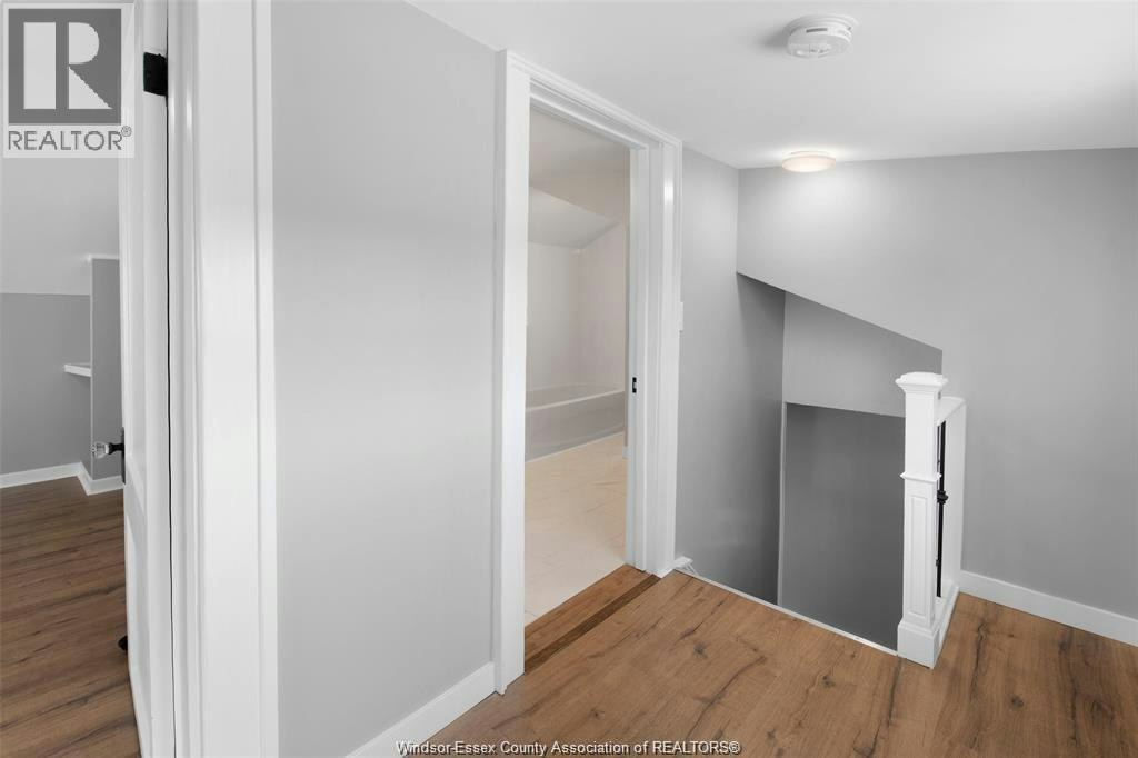 1479 Lillian Avenue, Windsor, ON, N8X 4A7 - 11