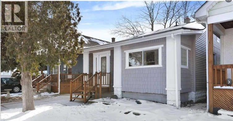 1479 Lillian Avenue, Windsor, ON, N8X 4A7