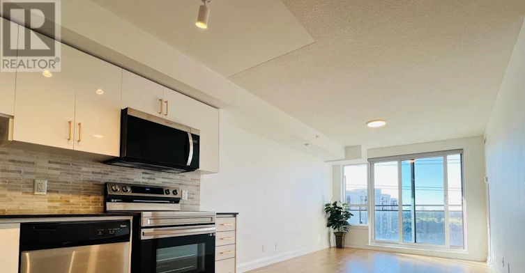 811-370 7 Highway E, Richmond Hill, ON, L4B 0C4 - 3
