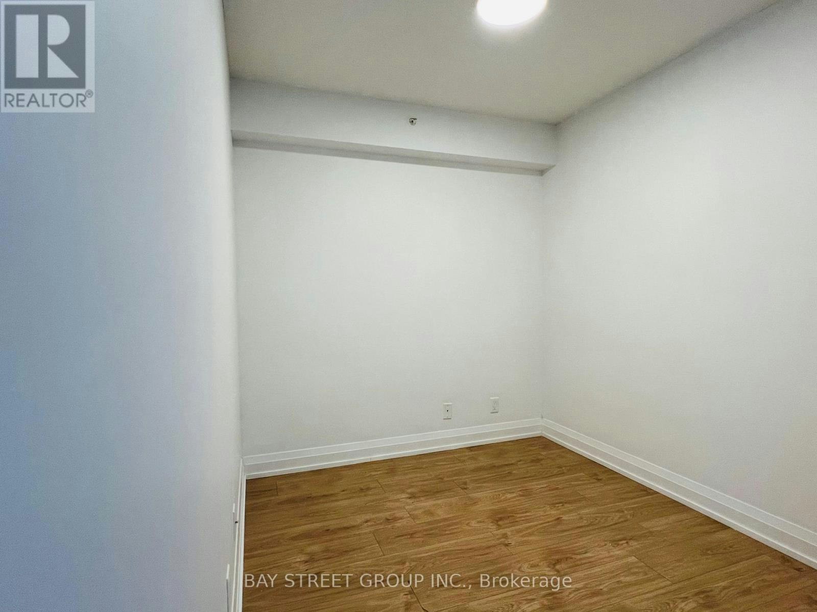 811-370 7 Highway E, Richmond Hill, ON, L4B 0C4 - 10