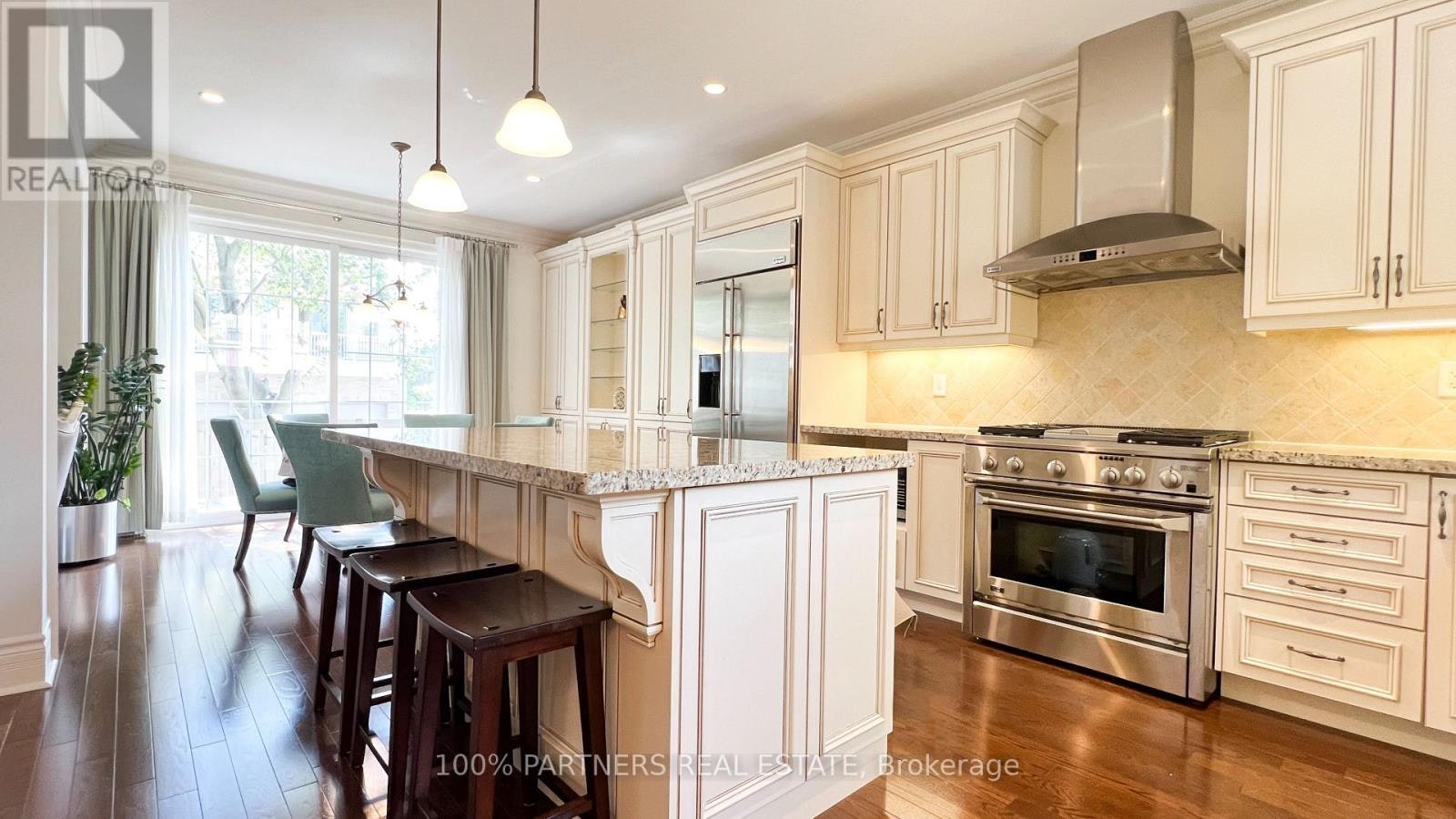 33 Earnshaw Drive, Markham, ON, L6C 0E4