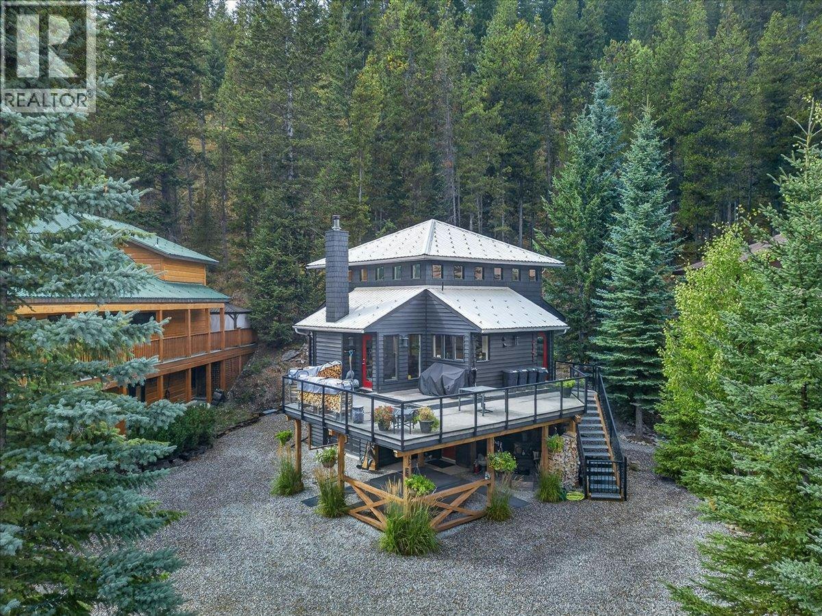 1941 Greywolf Drive, Panorama, BC, V0A 1T0