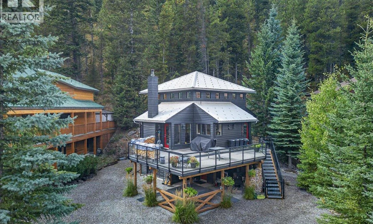 1941 Greywolf Drive