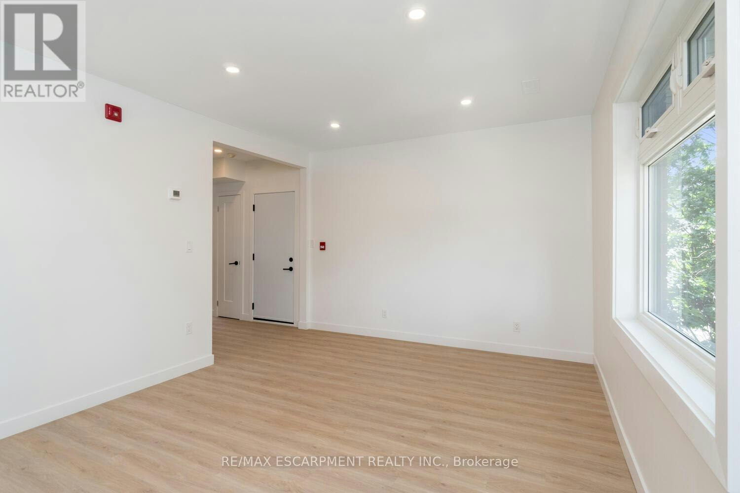 4-127 Victoria Avenue S, Hamilton, ON, L8N 2S9 - 5