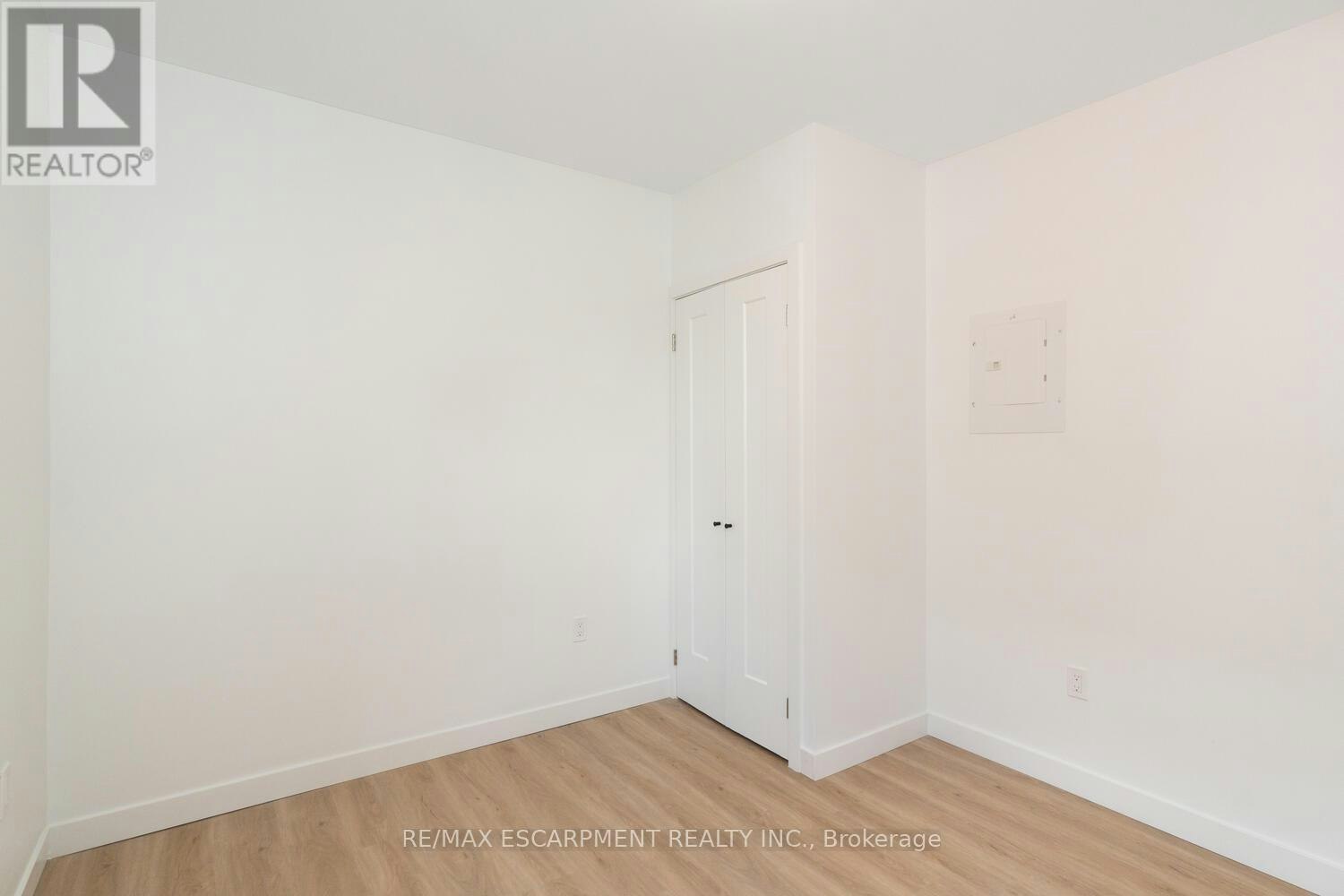 4-127 Victoria Avenue S, Hamilton, ON, L8N 2S9 - 6