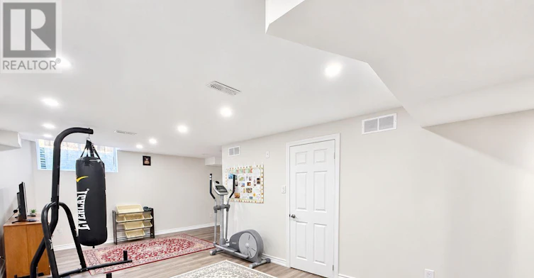 2339 Dress Circle Crescent, Oshawa, ON, L1L 0L8 - 16