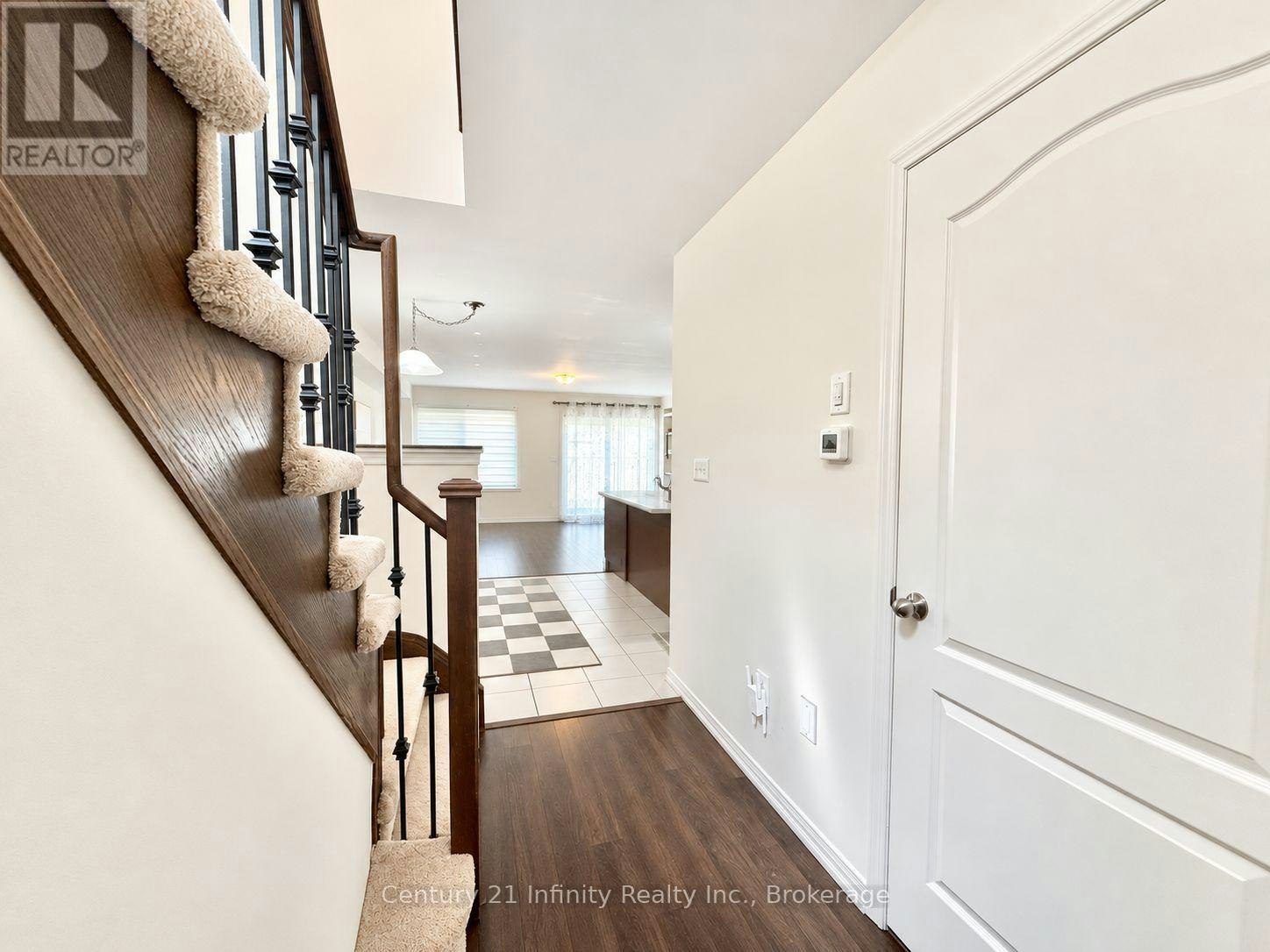 2339 Dress Circle Crescent, Oshawa, ON, L1L 0L8 - 2