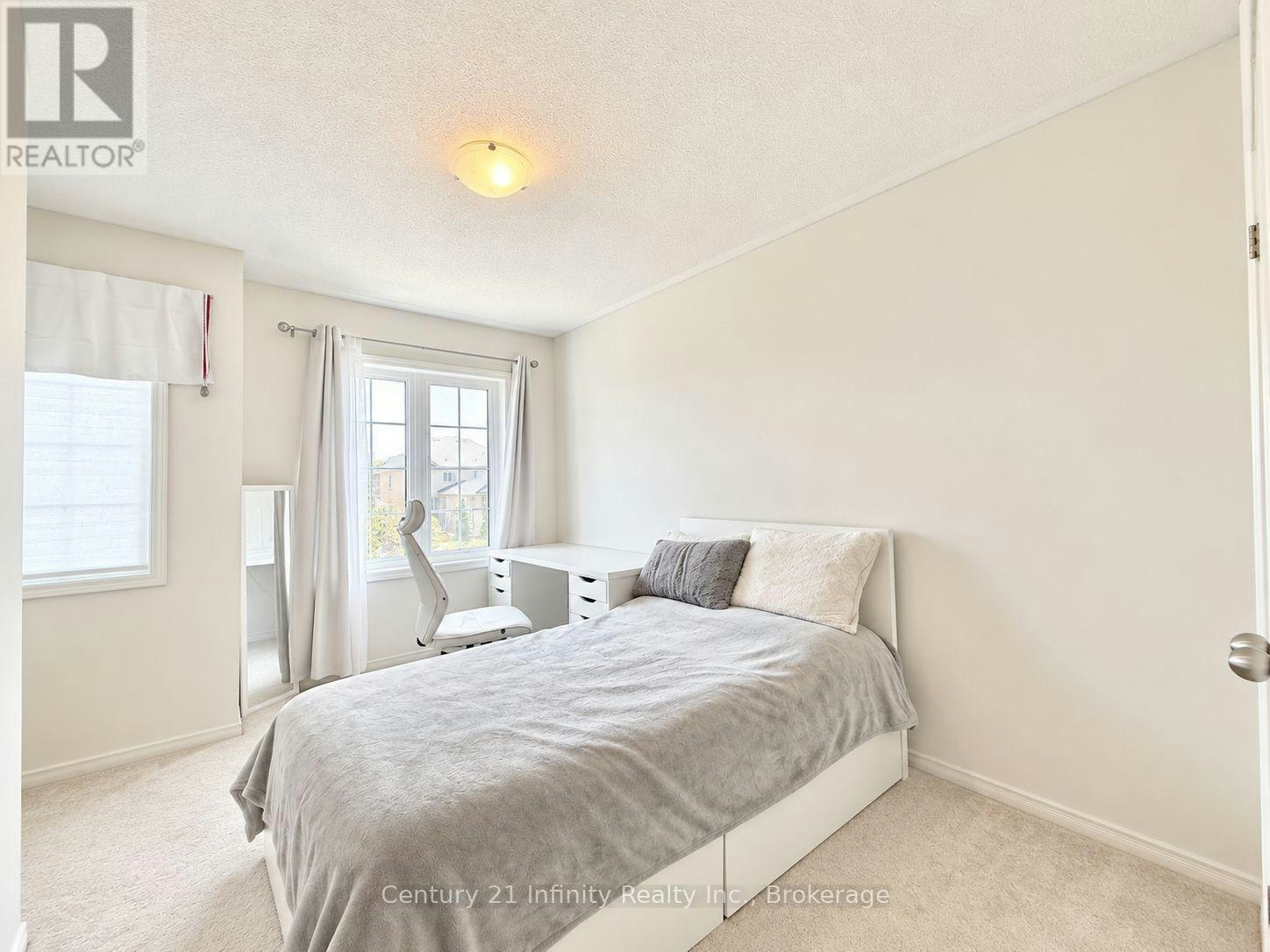 2339 Dress Circle Crescent, Oshawa, ON, L1L 0L8 - 10