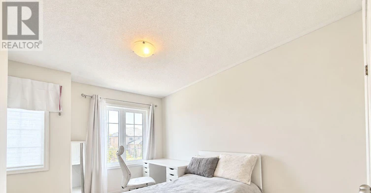 2339 Dress Circle Crescent, Oshawa, ON, L1L 0L8 - 10