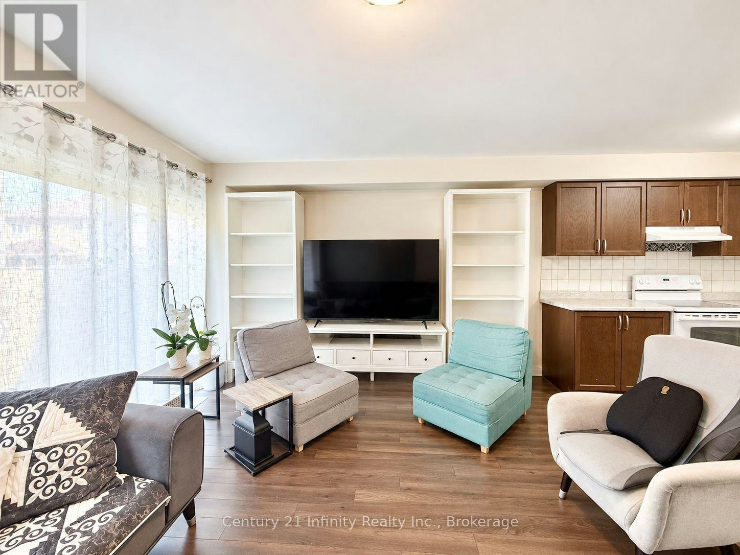 2339 Dress Circle Crescent, Oshawa, ON, L1L 0L8 - 6