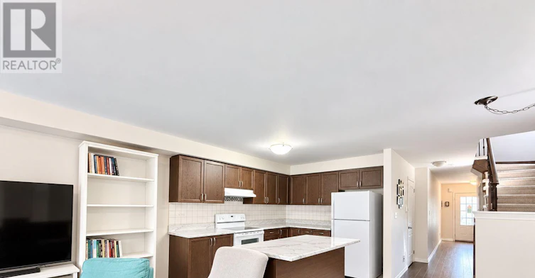 2339 Dress Circle Crescent, Oshawa, ON, L1L 0L8 - 5