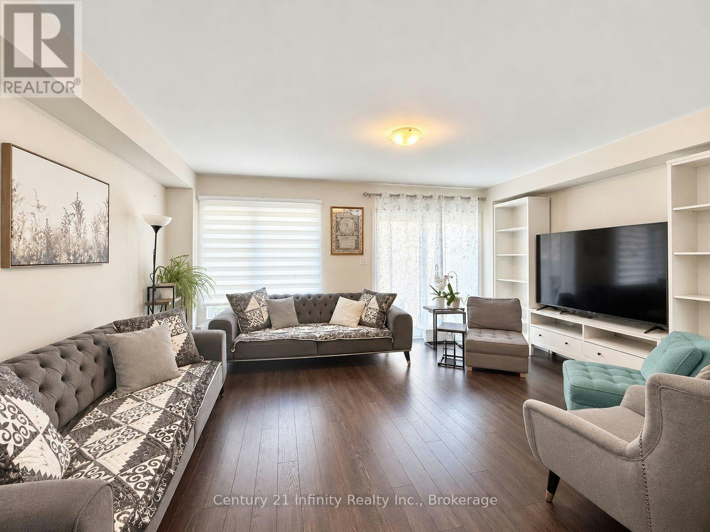 2339 Dress Circle Crescent, Oshawa, ON, L1L 0L8 - 4