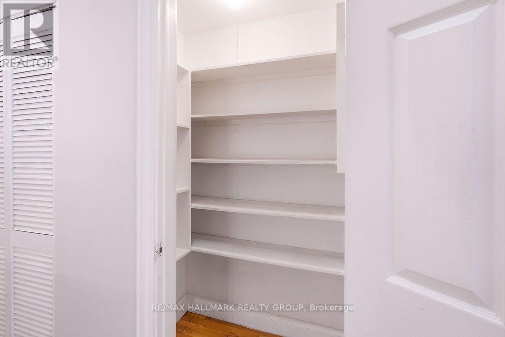 566 Maclaren Street, Ottawa, ON, K1R 5K7 - 14
