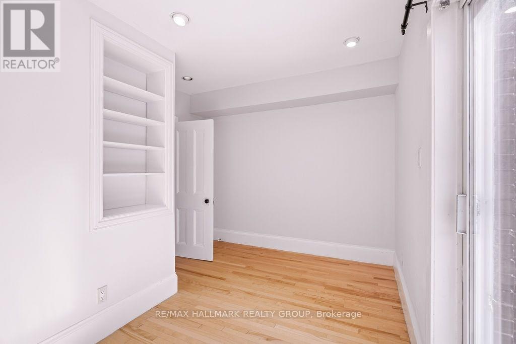 566 Maclaren Street, Ottawa, ON, K1R 5K7 - 32