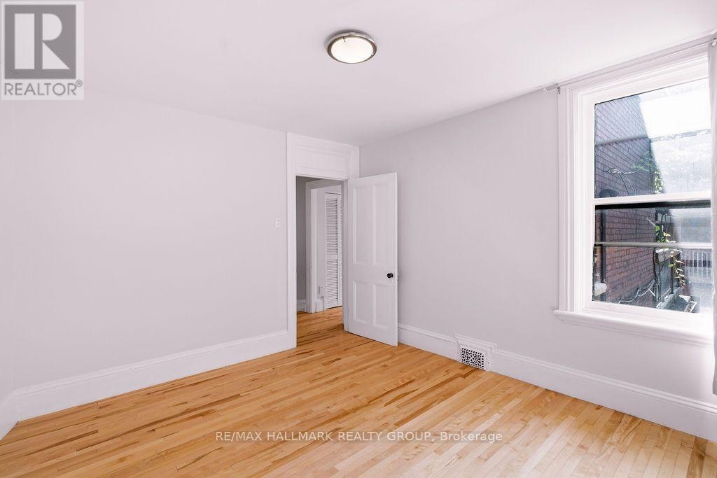 566 Maclaren Street, Ottawa, ON, K1R 5K7 - 30