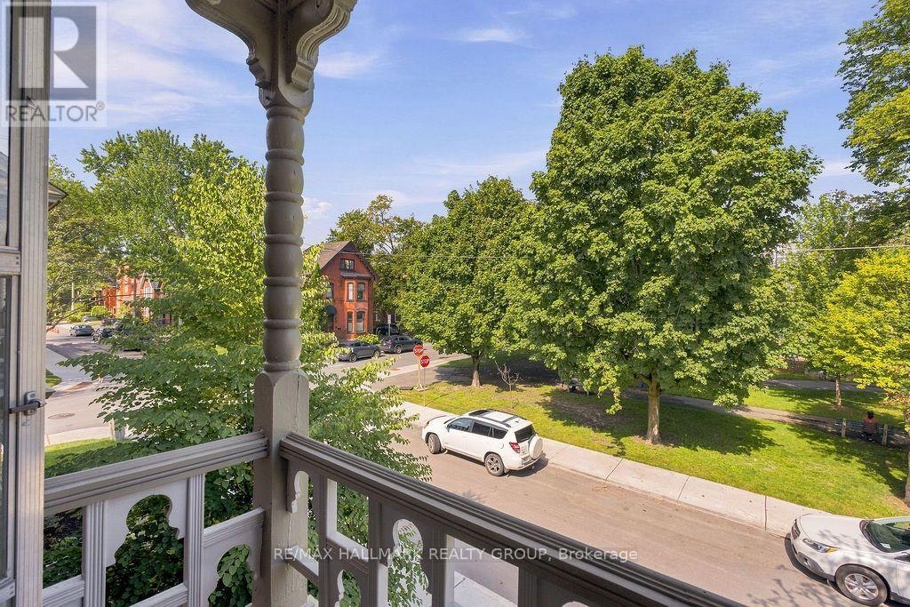 566 Maclaren Street, Ottawa, ON, K1R 5K7 - 26