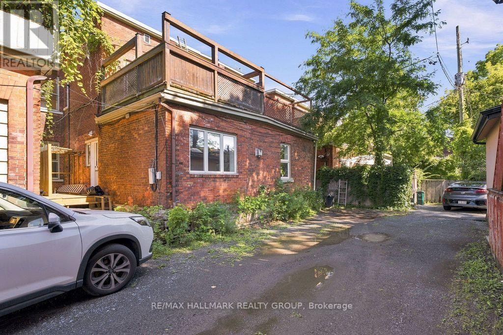 566 Maclaren Street, Ottawa, ON, K1R 5K7 - 43