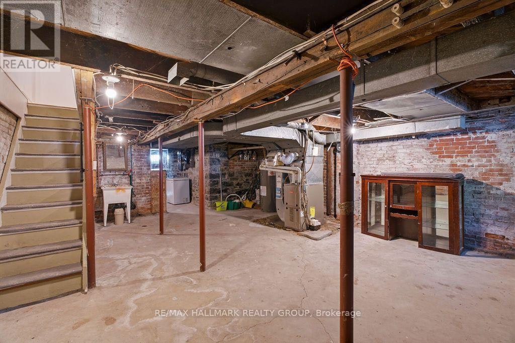 566 Maclaren Street, Ottawa, ON, K1R 5K7 - 36