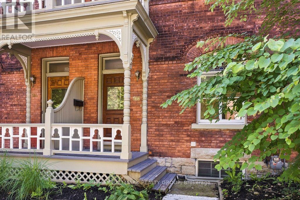 566 Maclaren Street, Ottawa, ON, K1R 5K7 - 2