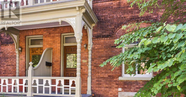 566 Maclaren Street, Ottawa, ON, K1R 5K7 - 2