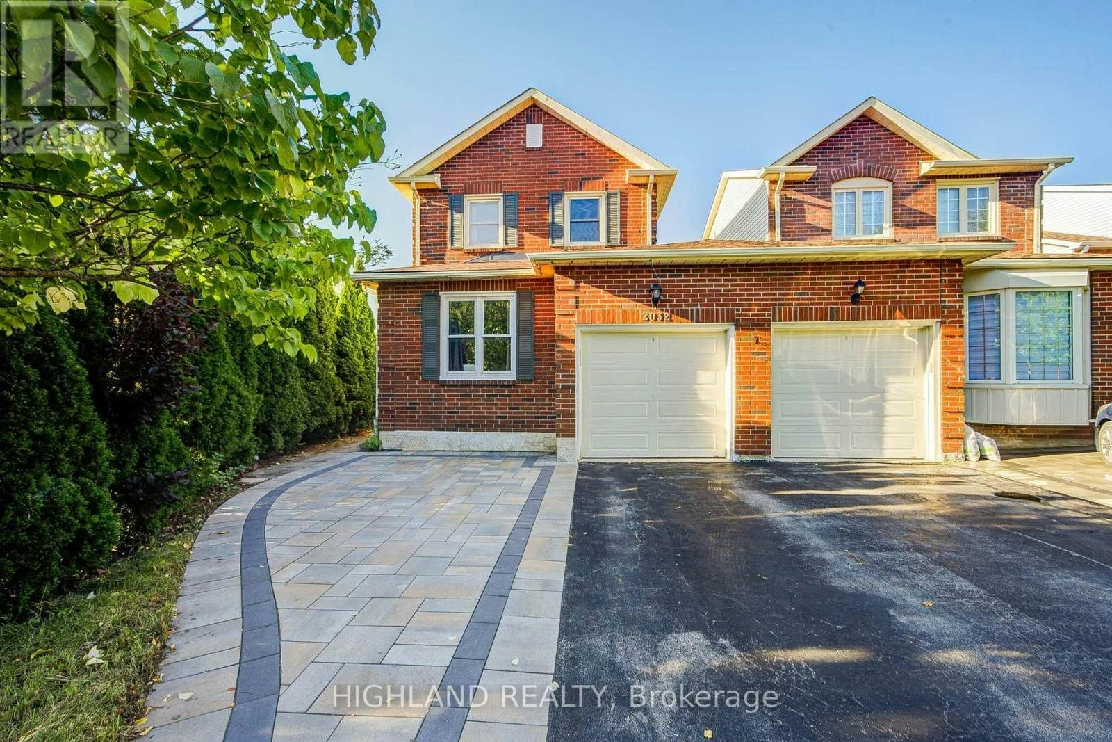 2032 Glenada Crescent, Oakville, ON, L6H 4M5