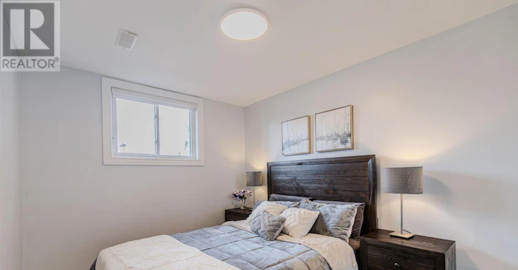 7 Kerry Crescent E, Ottawa, ON, K2E 5V7 - 18