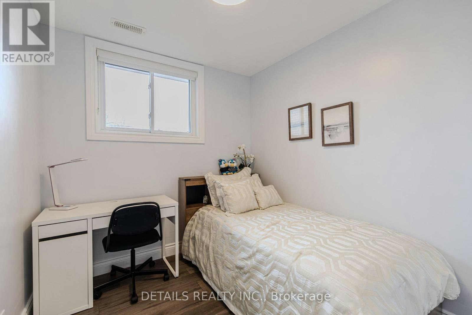 7 Kerry Crescent E, Ottawa, ON, K2E 5V7 - 20
