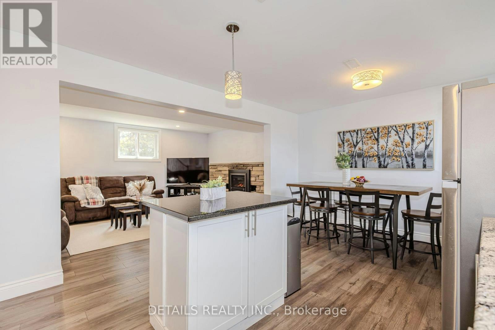 7 Kerry Crescent E, Ottawa, ON, K2E 5V7 - 10