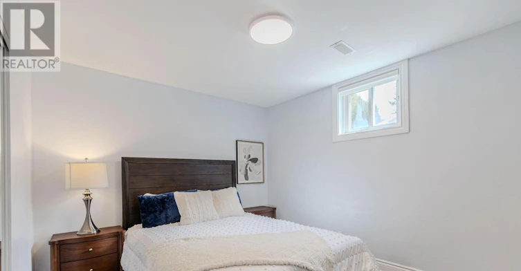 7 Kerry Crescent E, Ottawa, ON, K2E 5V7 - 14