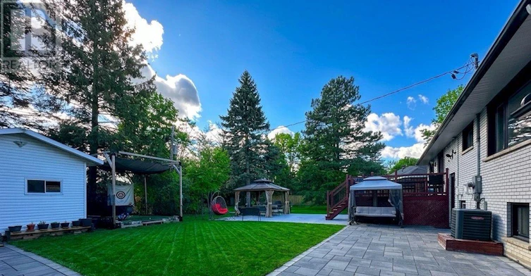 7 Kerry Crescent E, Ottawa, ON, K2E 5V7 - 23