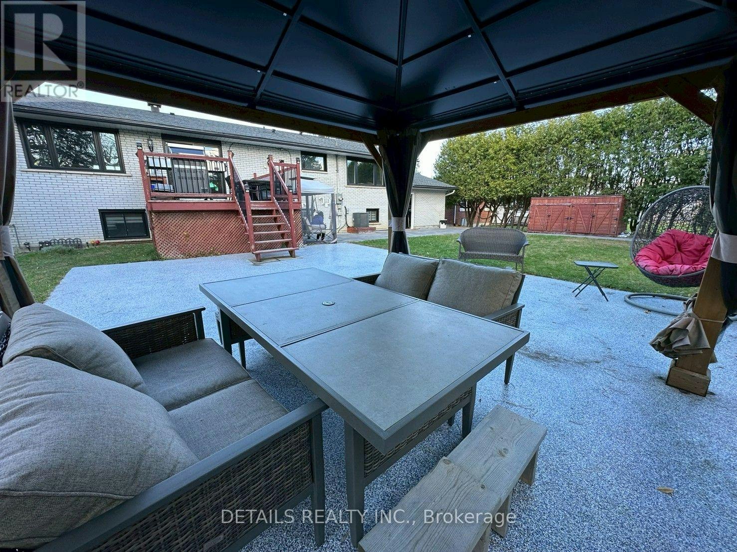 7 Kerry Crescent E, Ottawa, ON, K2E 5V7 - 26