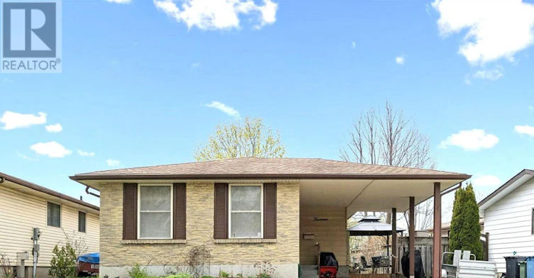 14 Muskoka Drive, Guelph, ON, N1E 3M7 - 3