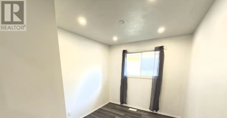 14 Muskoka Drive, Guelph, ON, N1E 3M7 - 12